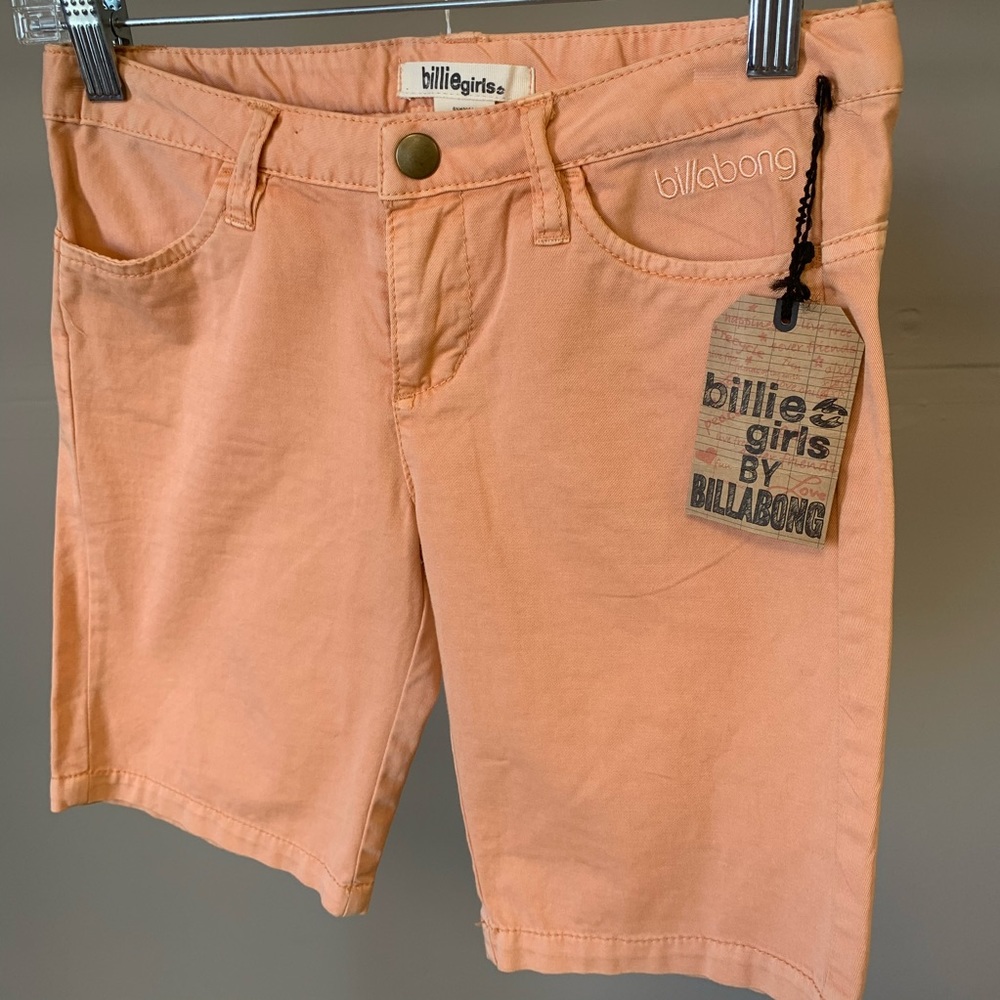 NWT Peach BILLABONG shorts
